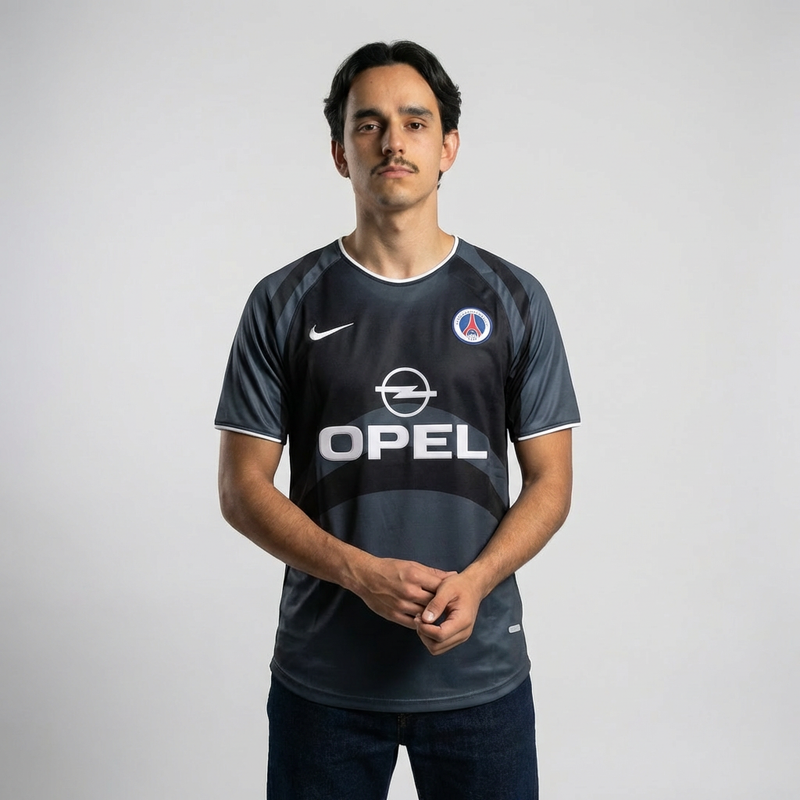 Paris Saint-Germain (PSG) 2001 Black Jersey - Retro Version