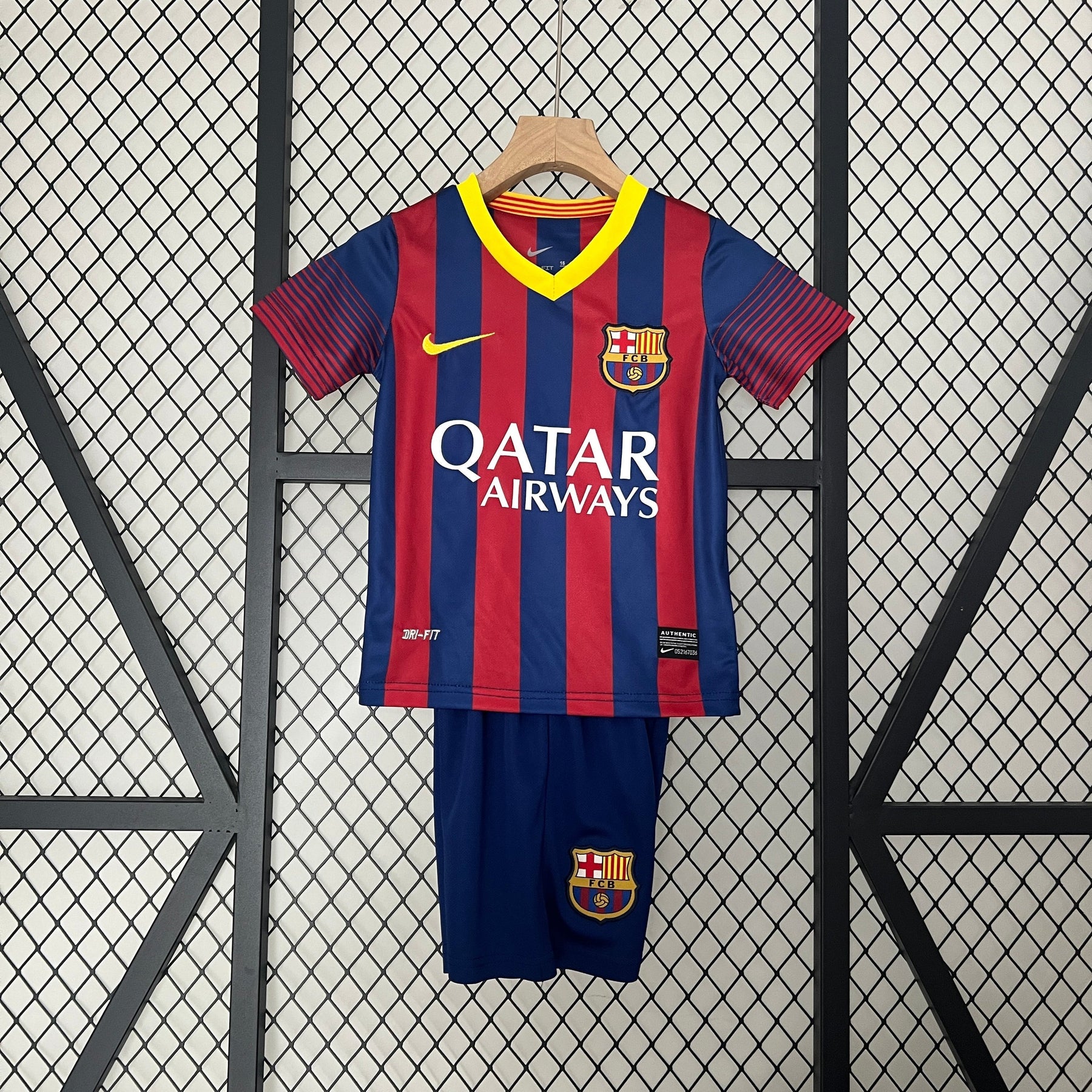 Barcelona I 13/14 - Kit Kids